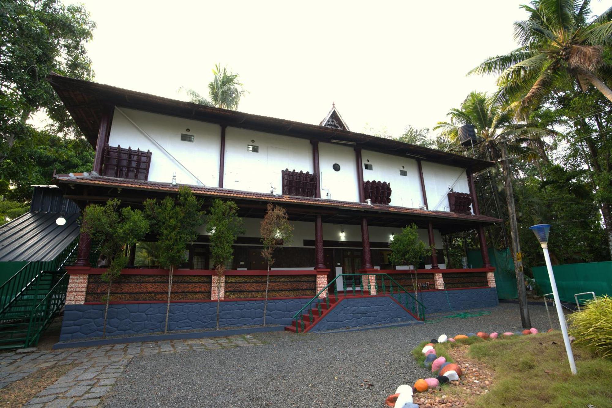 Garggi Backwater Retreat Hotel Kottayam Exterior photo